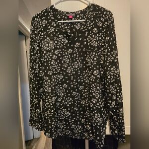 Vince Camuto Black and White Floral Blouse
